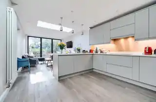 65 Sebright Road, photo 2