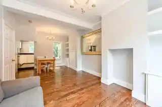 65 Whistler Street, photo 3
