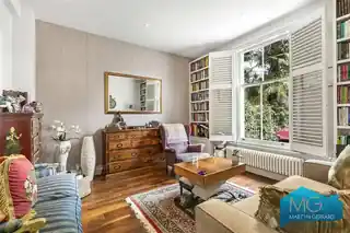 659 High Road, photo 4