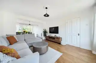 66 Berkeley Drive, photo 4