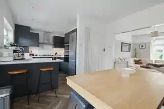 66 Bradbourne Road, photo 3