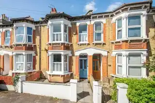 66 Knighton Park Road, photo 2