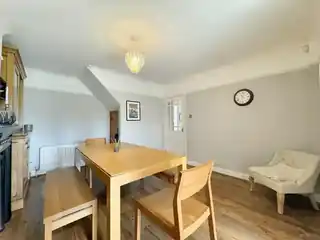 66 Portnalls Road, photo 4
