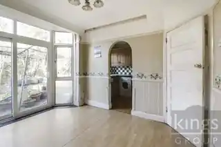 66 Richmond Crescent, photo 4