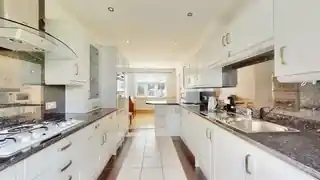 66 Sidmouth Avenue, photo 3