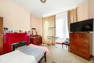 66 Thornlaw Road, photo 4