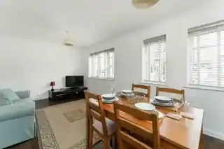 66 Victory Road, photo 4