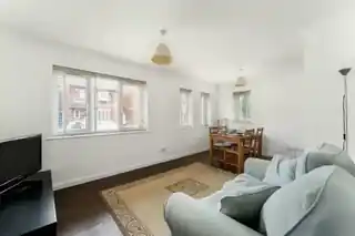 66 Victory Road, photo 2
