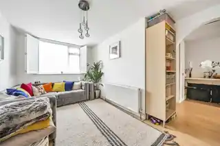 67 Abbey Avenue, photo 4