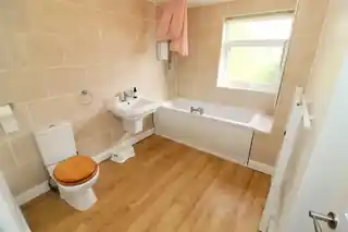 67 Belmont Road, photo 4