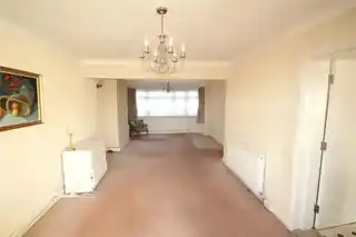 67 Bittacy Rise, photo 2