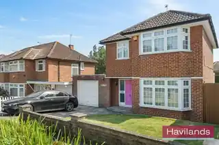 67 Lowther Drive, photo 2