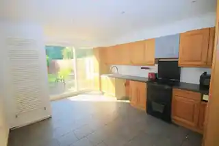 67 Olympic Way, photo 2