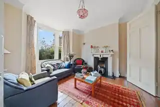67 Shaftesbury Road, photo 3