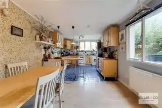 67 Warwick Road, photo 4
