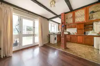 67A Cumberland Avenue, photo 2