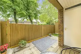 68 Hope Close, photo 4