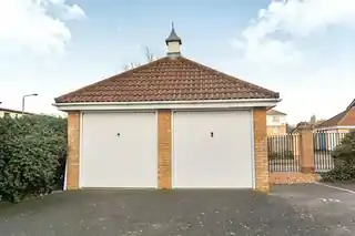 68 Montana Gardens, photo 4