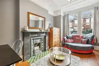 68 Ravenslea Road, photo 3