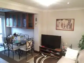 689 Honeypot Lane, photo 3