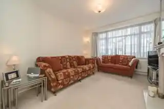 69 Beresford Avenue, photo 2