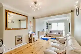 69 Blenheim Road, photo 4