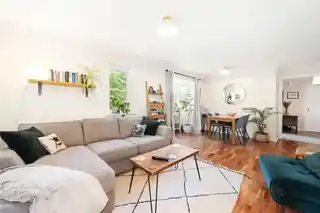69 Cold Blow Lane, photo 4