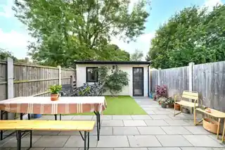 69 Hibbert Road, photo 4