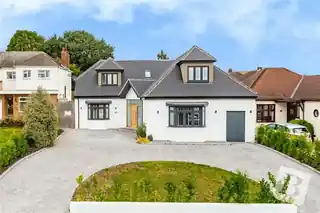 69 Ingrebourne Gardens, photo 2