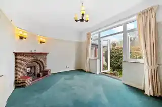 69 Southwood Drive, photo 2