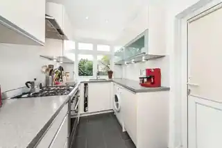 69 Thorpewood Avenue, photo 4