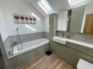 69 Tile Kiln Lane, photo 3