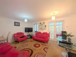 69 Trevithick Close, photo 4