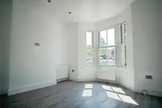 7 Abbey Road, photo 3