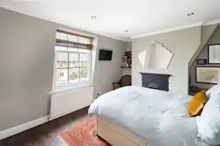 7 Aberavon Road, photo 4