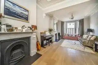 7 Acris Street, photo 2