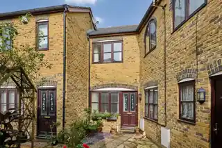 7 Albert Mews, photo 3