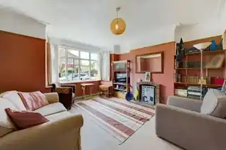 7 Alfriston Avenue, photo 2