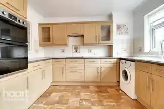 7 Balmoral Road, photo 4