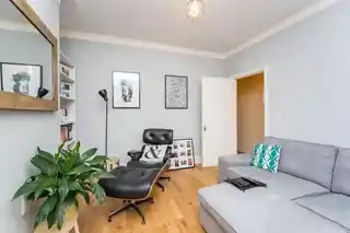 7 Blenheim Road, photo 4
