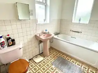 7 Bolton Road, photo 4