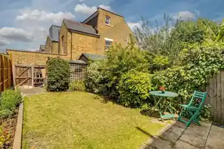 7 Brookwood Road, photo 3
