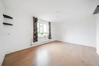 7 Buckingham Close, photo 4