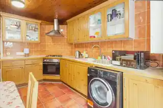 7 Carteret Way, photo 3