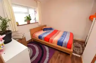 7 Chudleigh Road, photo 3