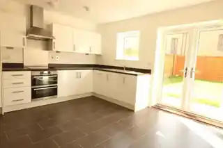 7 College Way, photo 3