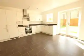 7 College Way, photo 2