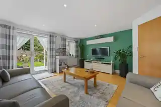 7 Colmer Place, photo 2