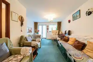 7 Crown Walk, photo 2