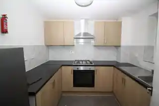 7 Dahlia Gardens, photo 2